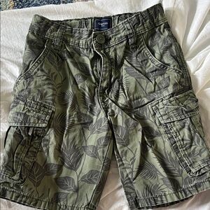 Cargo Olive Leaf Pattern kids  Cargo Shorts